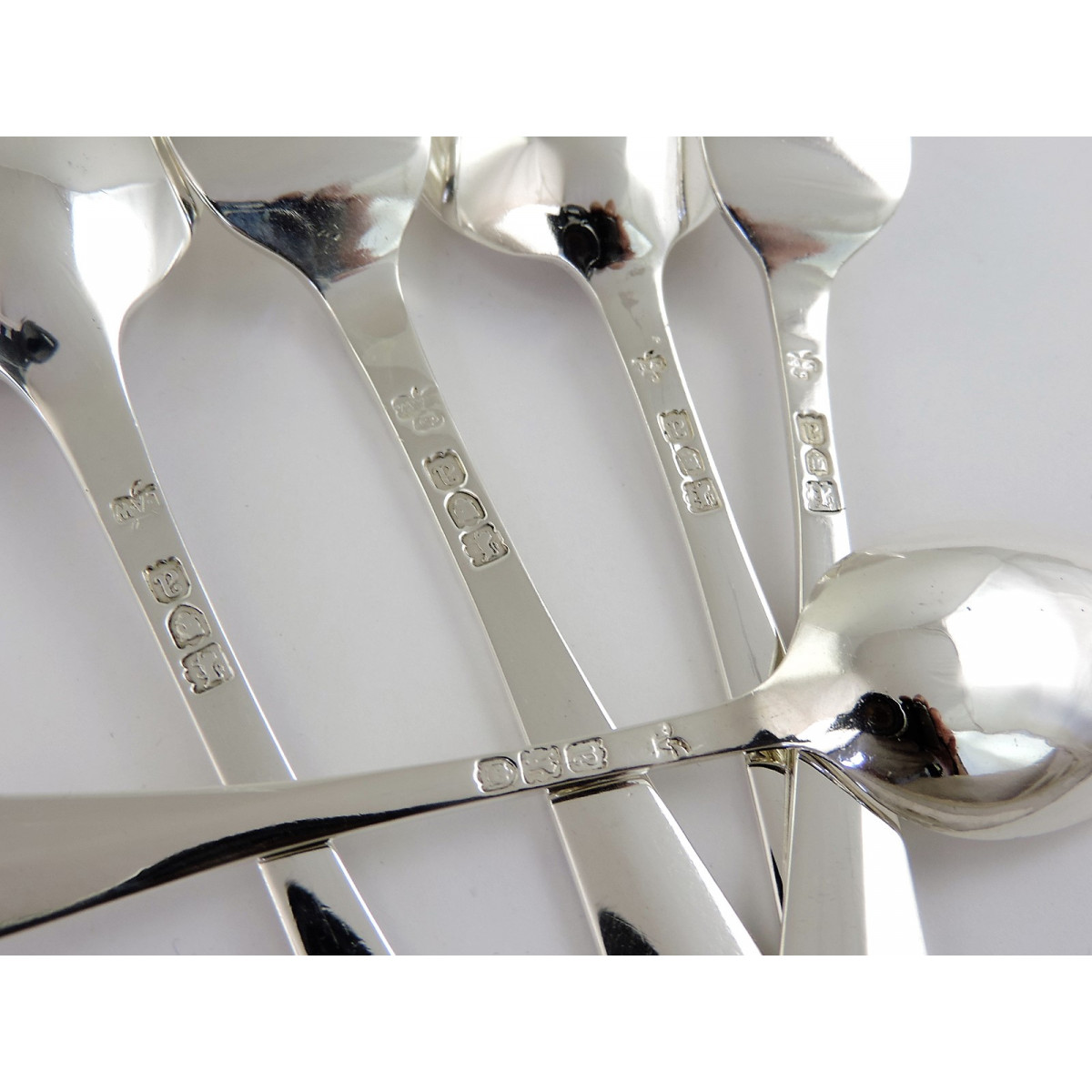 Irish Brightcut Star Canteen, 1896 » Antique Silver Spoons